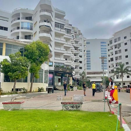 Superbe Appartement Avec Cheminee Tanger Kültér fotó